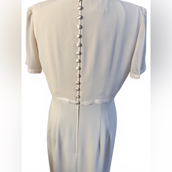 Vintage Donna Morgan Lace Overlay Formal Dress Champagne Ivory Size 12 - Picture 5 of 10